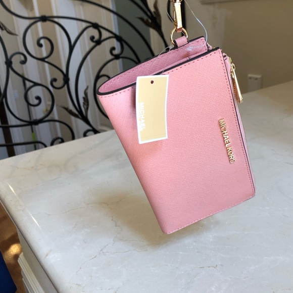 NWT Michael Kors Lg Ciara handbag&wallet&pom pom - Picture 8 of 8